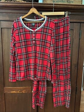 Laura Ashley women’s wide leg pajama set